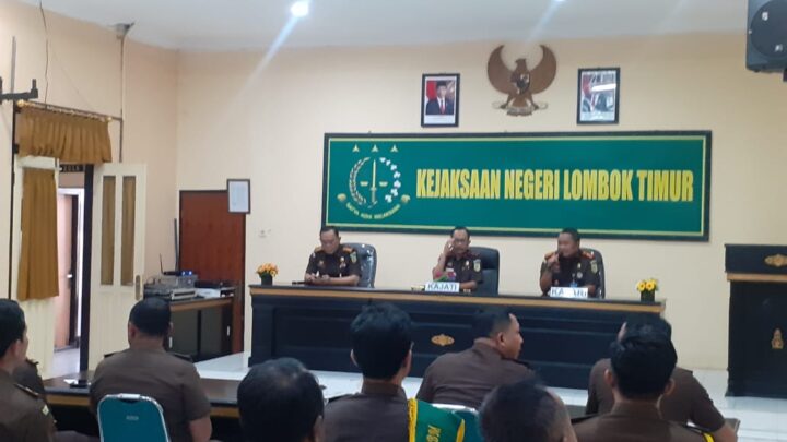 Kunjungan Kerja Kepala Kejaksaan Tinggi Nusa Tenggara Barat (NTB) ke Kejaksaan Negeri Lombok Tengah dan Lombok Timur