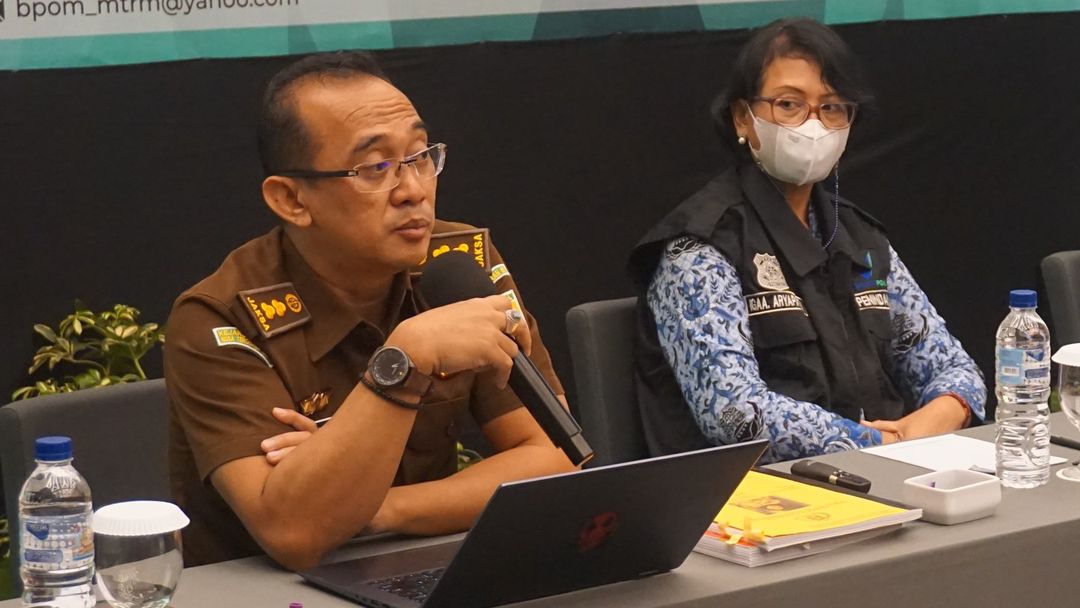 SINERGITAS CRIMINAL JUSTICE SYSTEM DALAM UPAYA MENGUNGKAP KEJAHATAN OBAT DAN MAKANAN ILEGAL