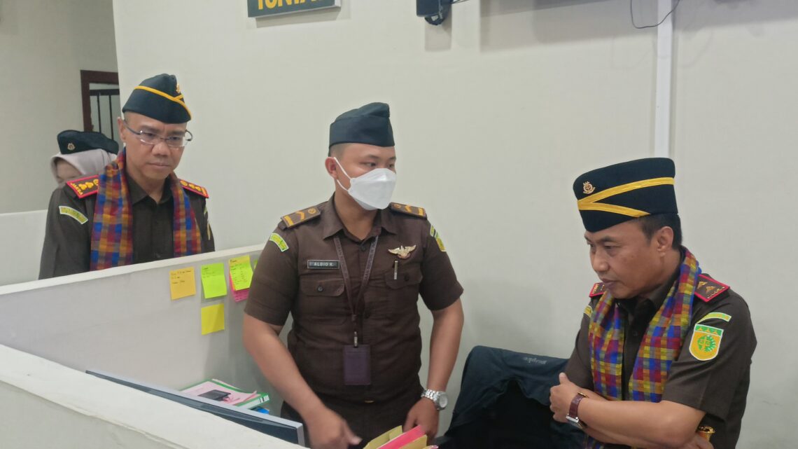 Kunjungan Kerja Kepala Kejaksaan Tinggi NTB pada Kejaksaan Negeri Dompu