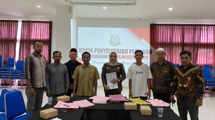 Jampidum menyetujui penghentian penuntutan perkara tergiur membeli HP murah, ternyata barang hasil curian