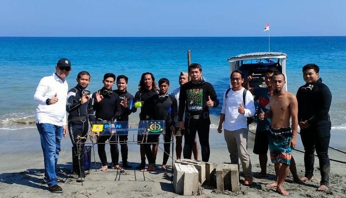 Transplantasi Terumbu Karang dan Penurunan Block Mars bersama Kejati NTB dan PLN Indonesia Power