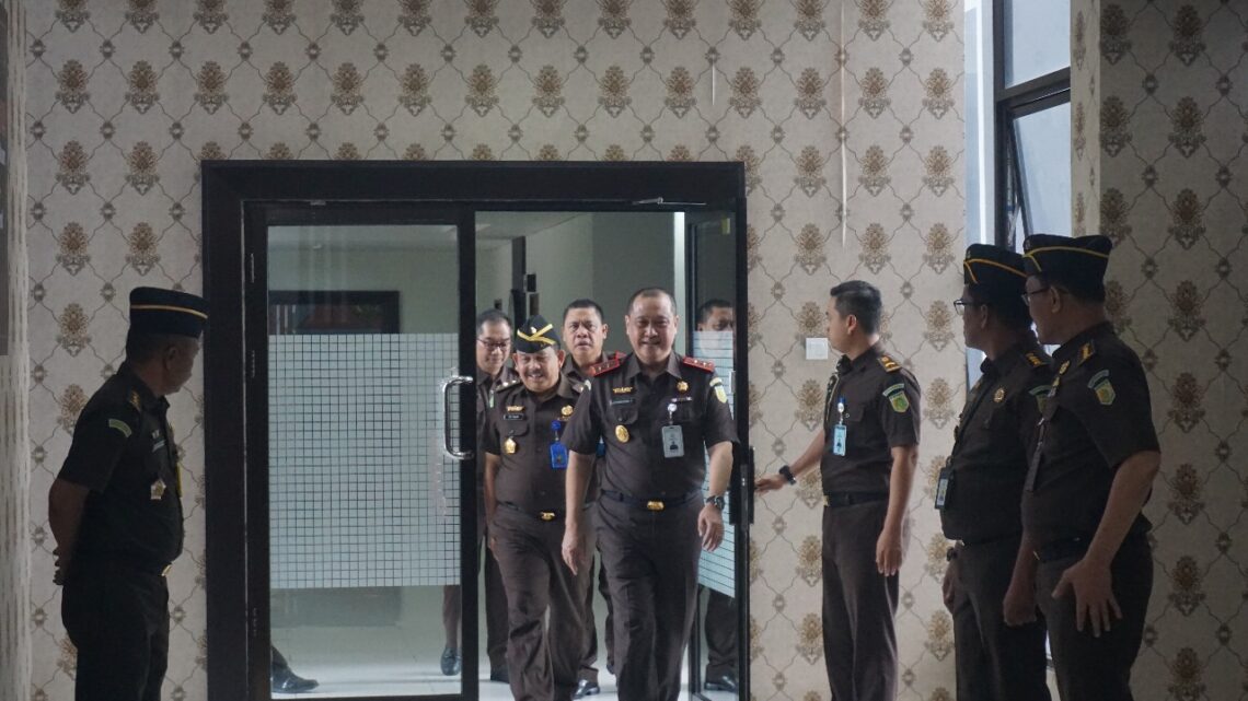 Hasil Inspeksi Umum pada Satuan Kerja Kejaksaan Tinggi NTB Telah ditindak lanjuti 100%