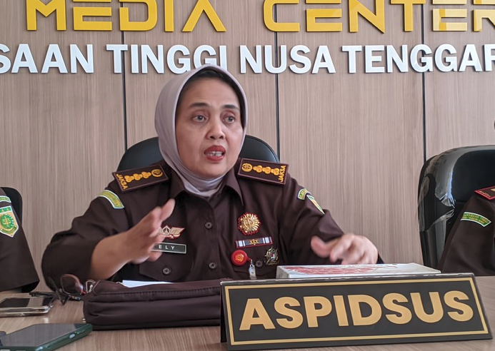 Kejaksaan Tinggi Nusa Tenggara Barat Melaksanakan Pers Release Penanganan Perkara Tindak Pidana Korupsi