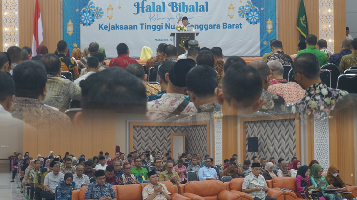 Halal Bi Halal Bersama Seluruh Pegawai Kejaksaan Tinggi Nusa Tenggara Barat
