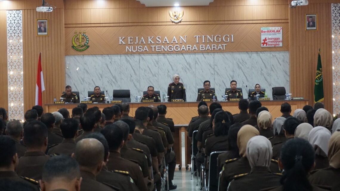 Rapat Paripurna Kejaksaan Tinggi Nusa Tenggara Barat