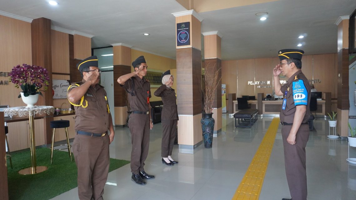 KUNJUNGAN KERJA ASISTEN PENGAWASAN PADAKEJAKSAAN TINGGI NTB SERTA INSPEKSIPEMANTAUAN OLEH TIM INSPEKSIPEMANTAUAN BIDANG PENGAWASANKEJAKSAAN TINGGI NTB