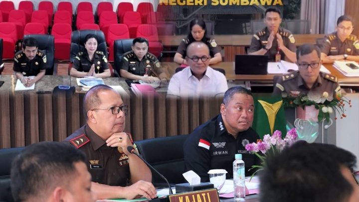 KEPALA KEJAKSAAN TINGGI NTB MENYETUJUI PERMOHONAN RESTORATIVE JUSTICE (RJ) 4 PERKARA PIDUM PADA KEJAKSAAN NEGERI SUMBAWA DAN KEJAKSAAN NEGERI SUMBAWA BARAT