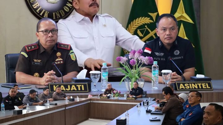 SEMINAR NASIONAL “MENYONGSONG PEMBAHARUAN KITAB UNDANG-UNDANG HUKUM ACARA PIDANA (KUHAP) MELALUI PENGUATAN PERAN KEJAKSAAN DALAM MEWUJUDKAN INTEGRITAS SISTEM PERADILAN PIDANA INDONESIA”