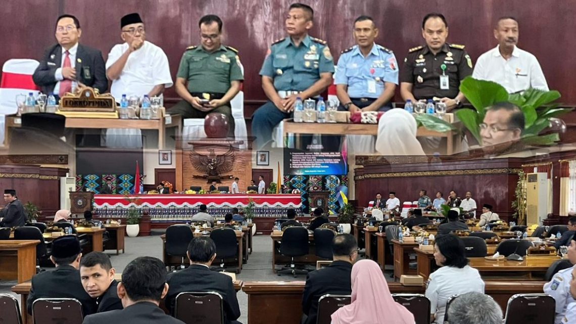 RAPAT PARIPURNA DEWAN PERWAKILAN RAKYAT DAERAH (DPRD) PROVINSI NUSA TENGGARA BARAT MASA PERSIDANGAN KETIGA TAHUN SIDANG 2024/2025 DALAM RANGKA PENETAPAN RAPERDA PRAKARSA GUBERNUR NTB