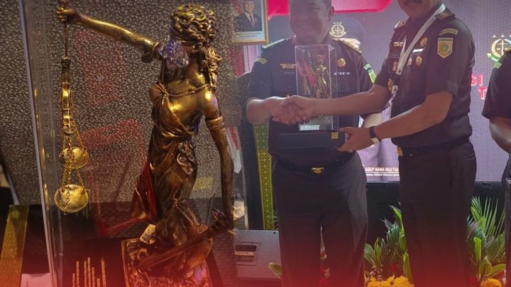 KEJAKSAAN NEGERI SUMBAWA BARAT BERHASIL MENJADI JUARA III LOMBA VIDEO RESTORATIVE JUSTICE DALAM RANGKA CAPAIAN KINERJA SEMESTER I BIDANG / BADAN KEJAKSAAN RI TAHUN 2025