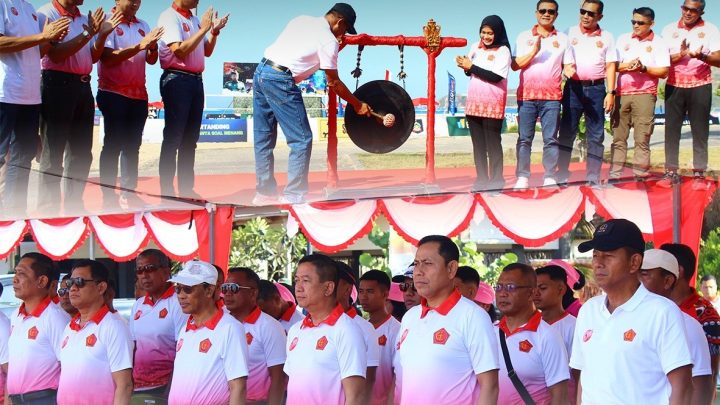 PEMBUKAAN OPEN TOURNAMENT BOLA VOLI PANTAI PIALA PANGLIMA TNI DALAM RANGKA HARI ULANG TAHUN (HUT) TNI KE-80
