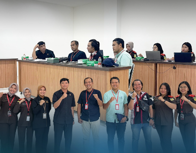 PEER REVIEW / PEMAPARAN LAPORAN BIDANG PEMULIHAN ASET KEJAKSAAN TINGGI NTB BEKERJASAMA DENGAN PENILAI KPKNL MATARAM ATAS PENILAIAN BARANG RAMPASAN NEGARA PADA KEJAKSAAN NEGERI LOMBOK TENGAH