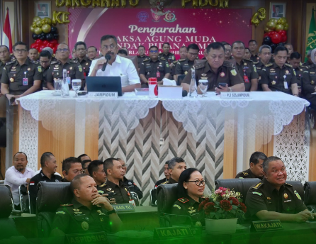 PENGARAHAN JAKSA AGUNG MUDA TINDAK PIDANA UMUM (JAMPIDUM) TERKAIT BERLAKUNYA KUHP DAN KUHAP BARU